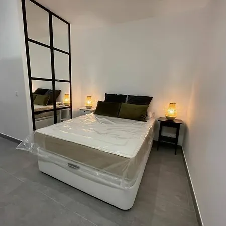 Apartment Complejo Pinta18 At1, At2 Y At3 *