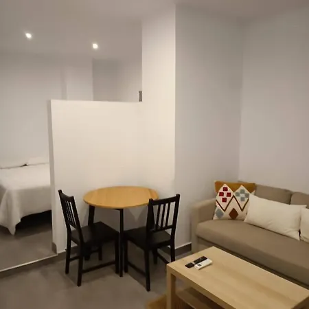 Apartment Complejo Pinta18 At1, At2 Y At3 *